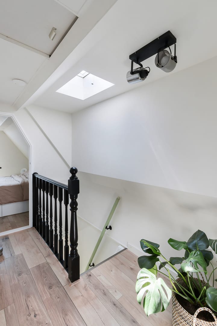 Foto 21 van Komatistraat 41