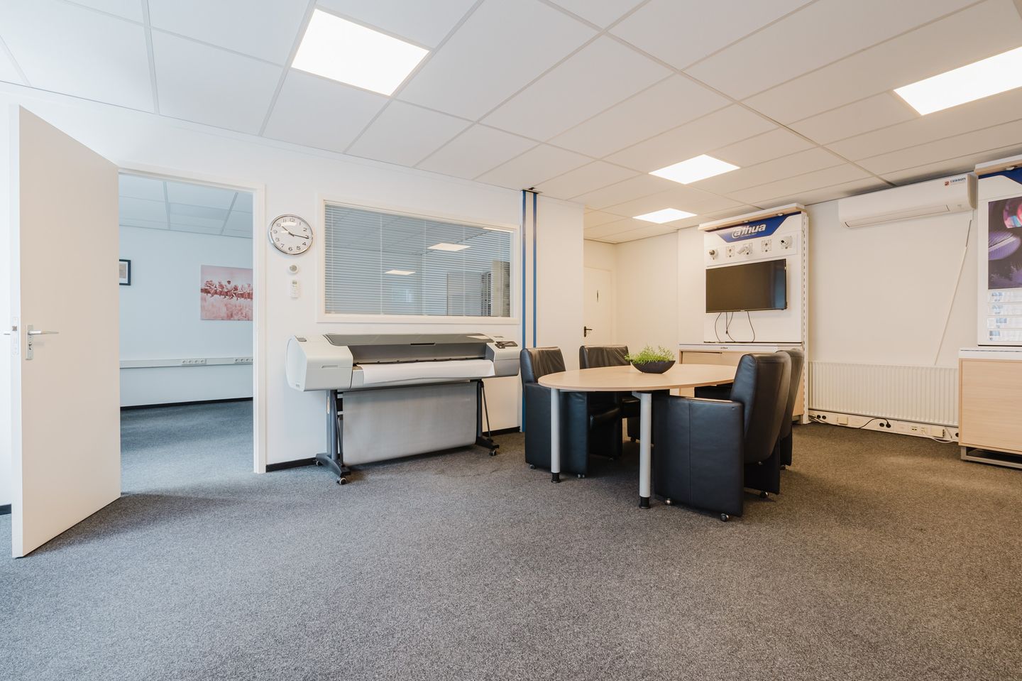 Bekijk foto 4 van Schaesbergerstraat 75