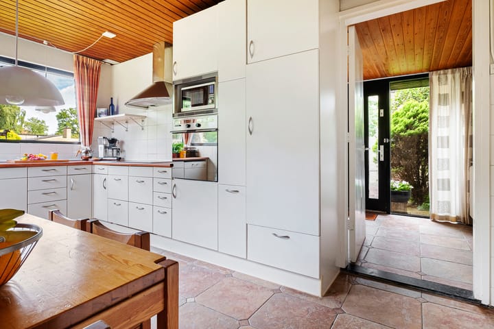 Photo 24 of Bastinglaan 4