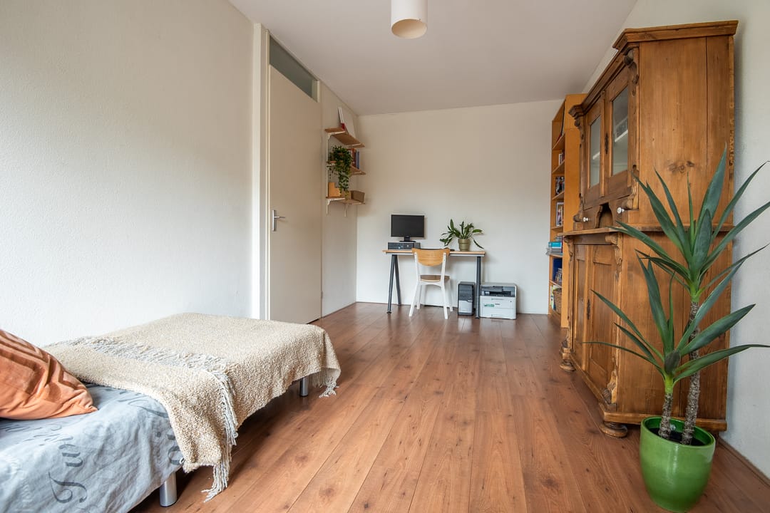 Foto 13 van Draagmuur 50