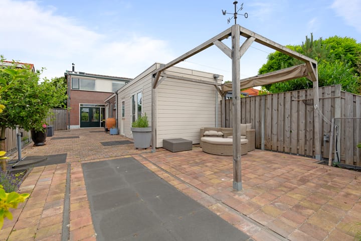 Foto 35 van Kerkweg 12