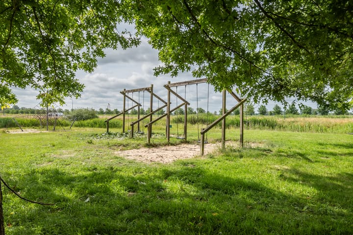 Foto 24 van Draagmuur 50