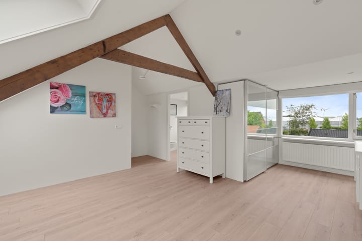 Foto 45 van Kerkweg 12