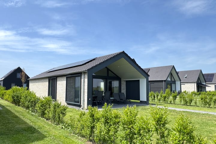 Foto 1 van Duinigermeerweg 1-R26