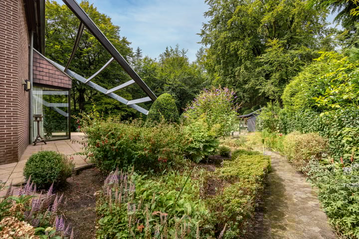 Foto 37 van Mesdaglaan 1