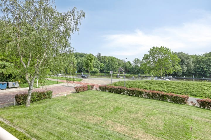 Photo 21 of Plantijnstraat 19