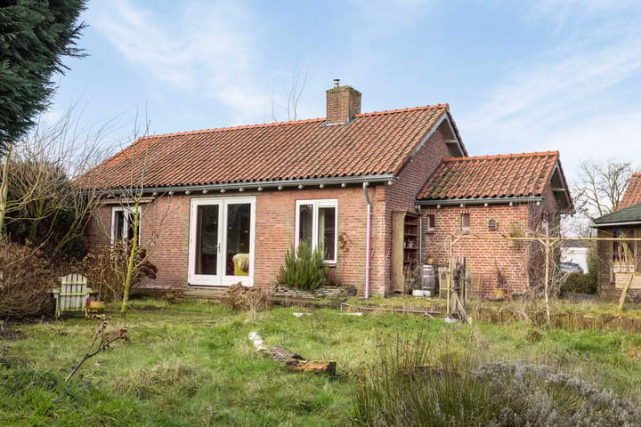 Photo 26 of Pastoor van Houtstraat 12