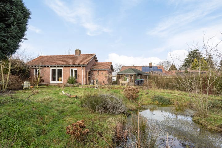 Photo 30 of Pastoor van Houtstraat 12