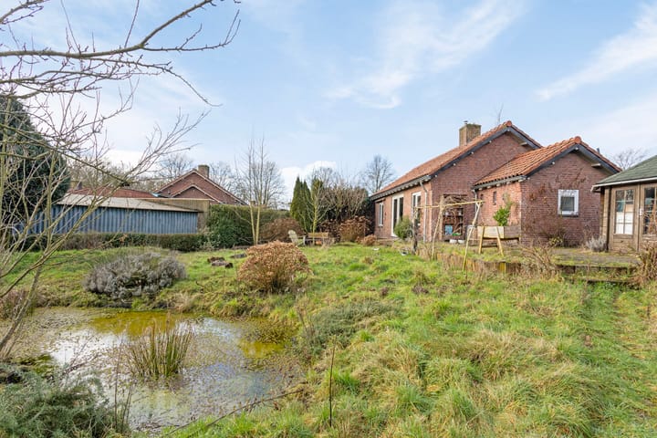 Photo 32 of Pastoor van Houtstraat 12