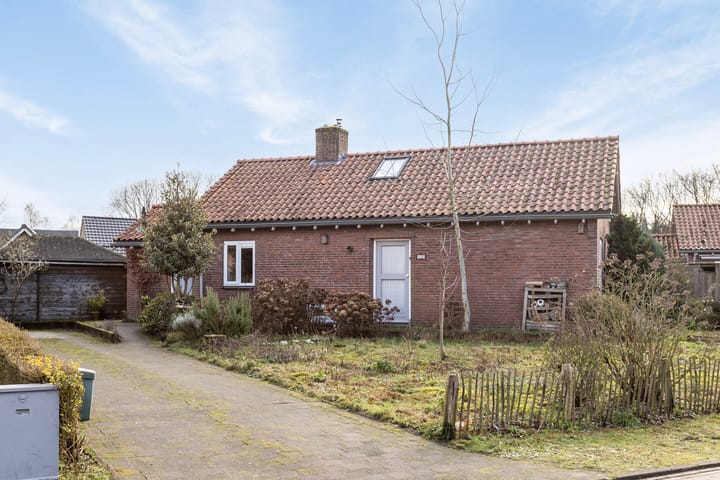 Photo 33 of Pastoor van Houtstraat 12