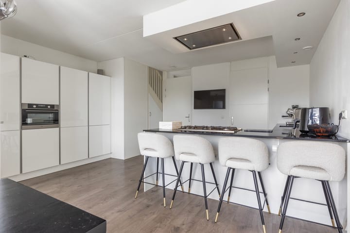 Photo 3 of Burgemeester Jhr. Quarles van Uffordlaan 265