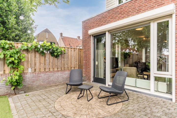 Foto 22 van Prinses Amaliastraat 24