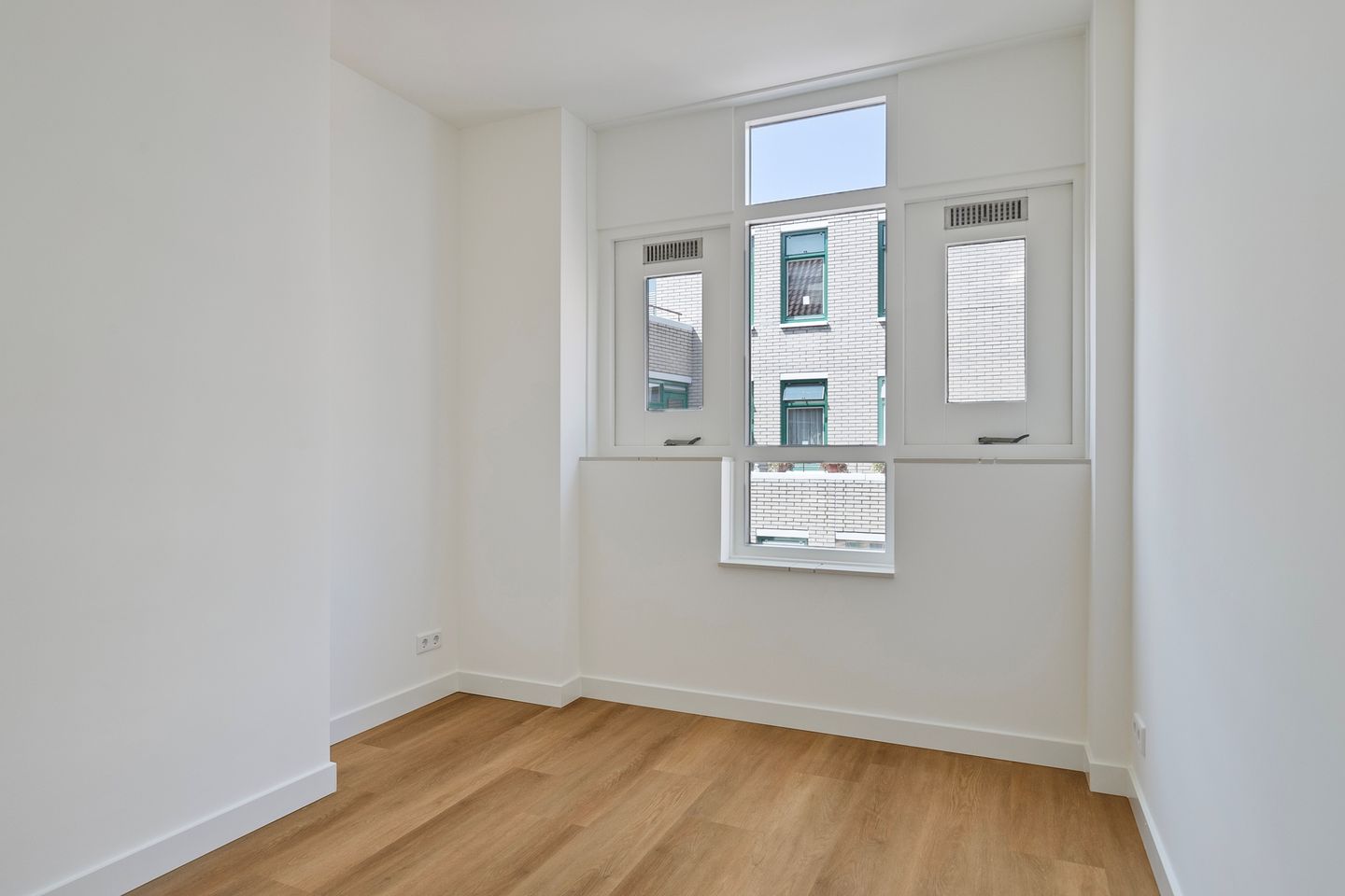 Photo 25 of Van der Werfstraat 51