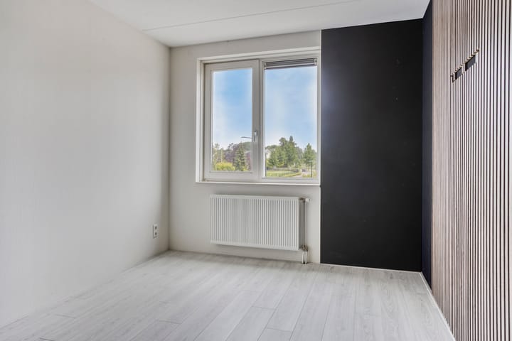 Foto 14 van M.C. Escherstraat 41