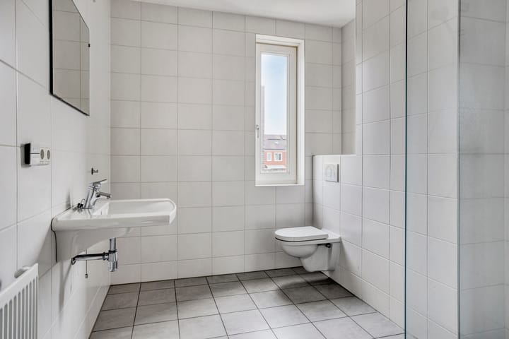 Foto 16 van M.C. Escherstraat 41