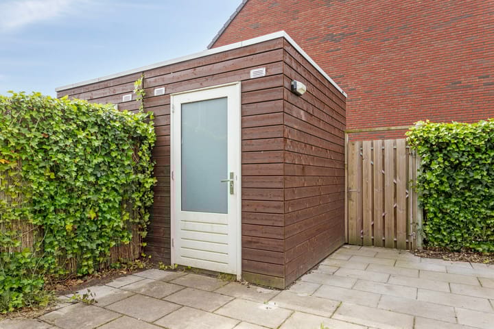 Foto 23 van M.C. Escherstraat 41