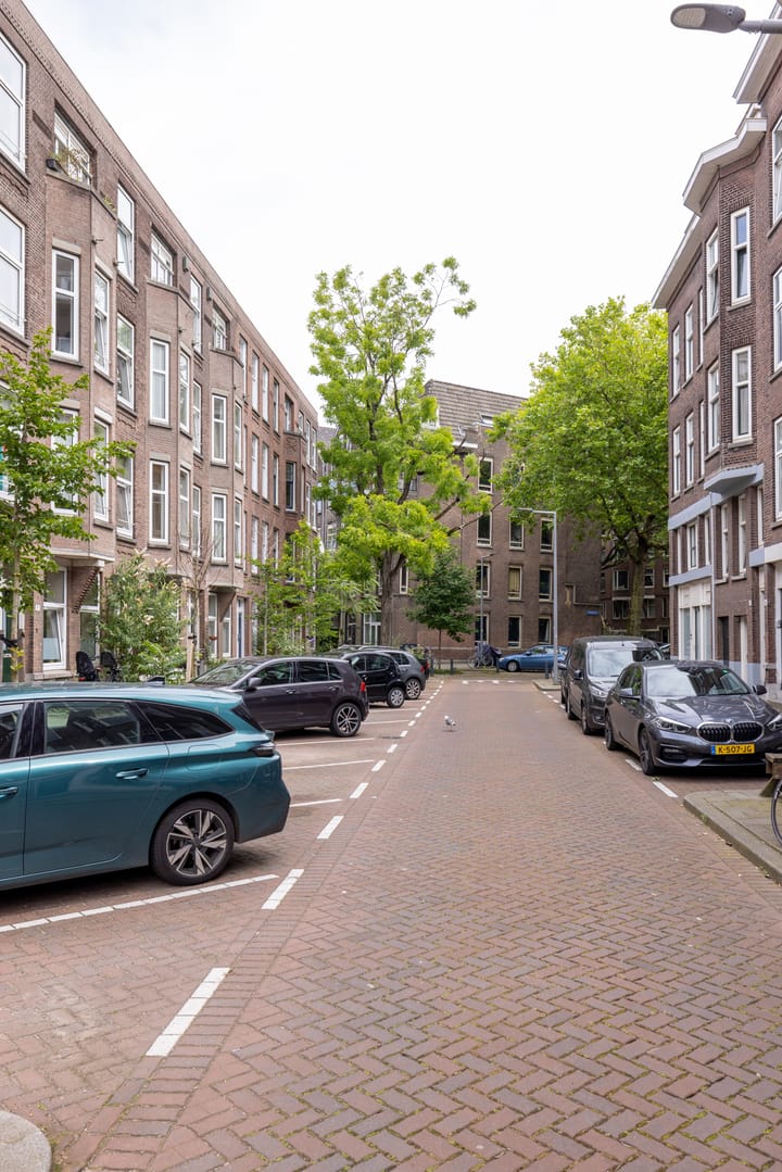 Foto 41 van Beatrijsstraat 19-C