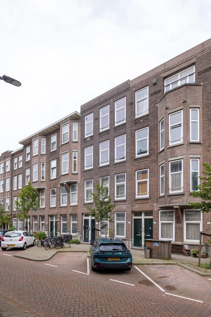 Foto 42 van Beatrijsstraat 19-C