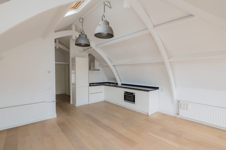 Foto 7 van Hooftstraat 77-A