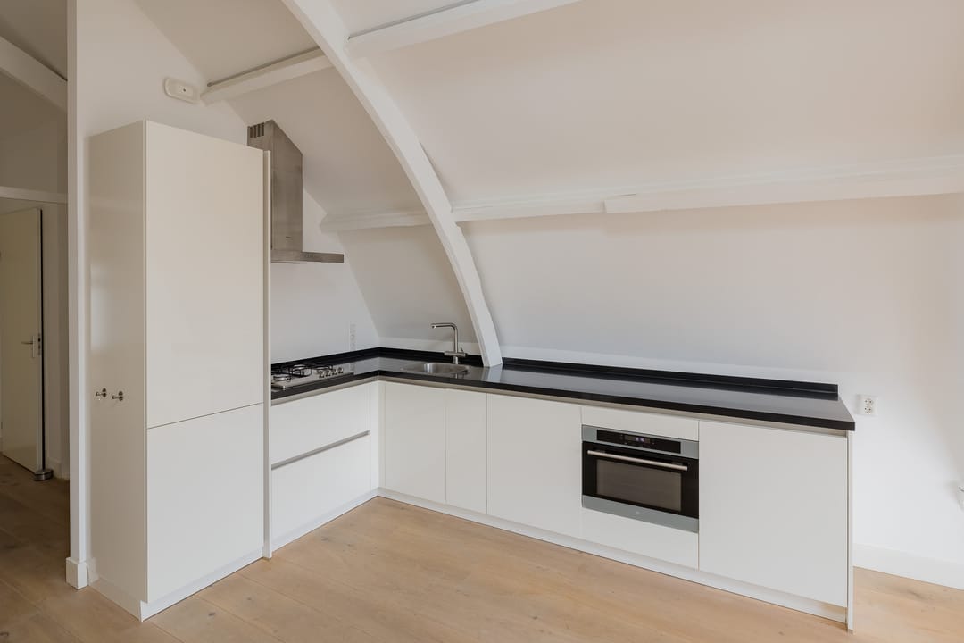 Foto 8 van Hooftstraat 77-A