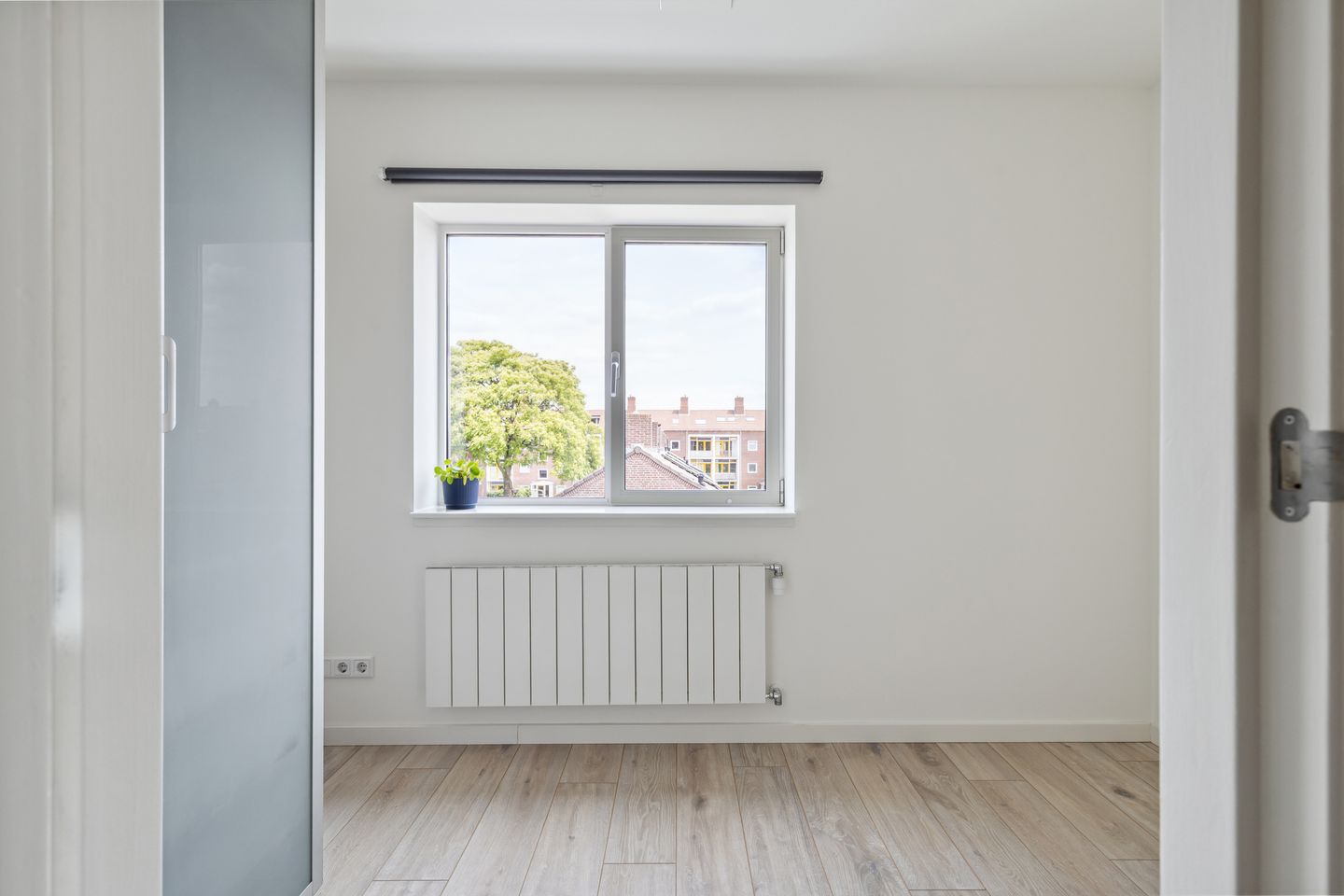 Foto 19 van Edisonstraat 34-B