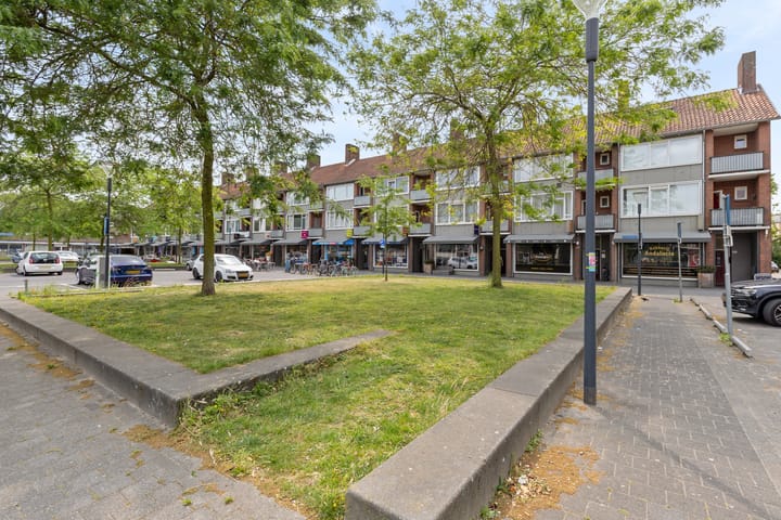 Foto 42 van Edisonstraat 34-B