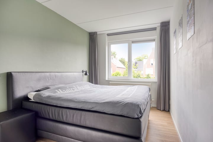 Foto 14 van Langshanlaan 27