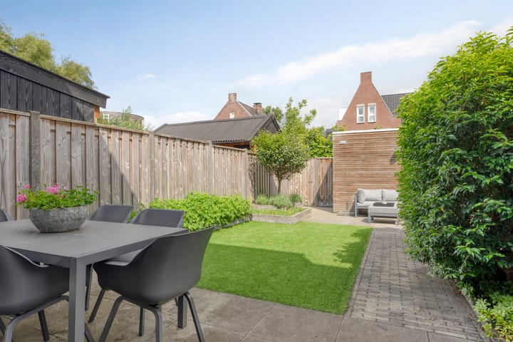 Foto 24 van Langshanlaan 27