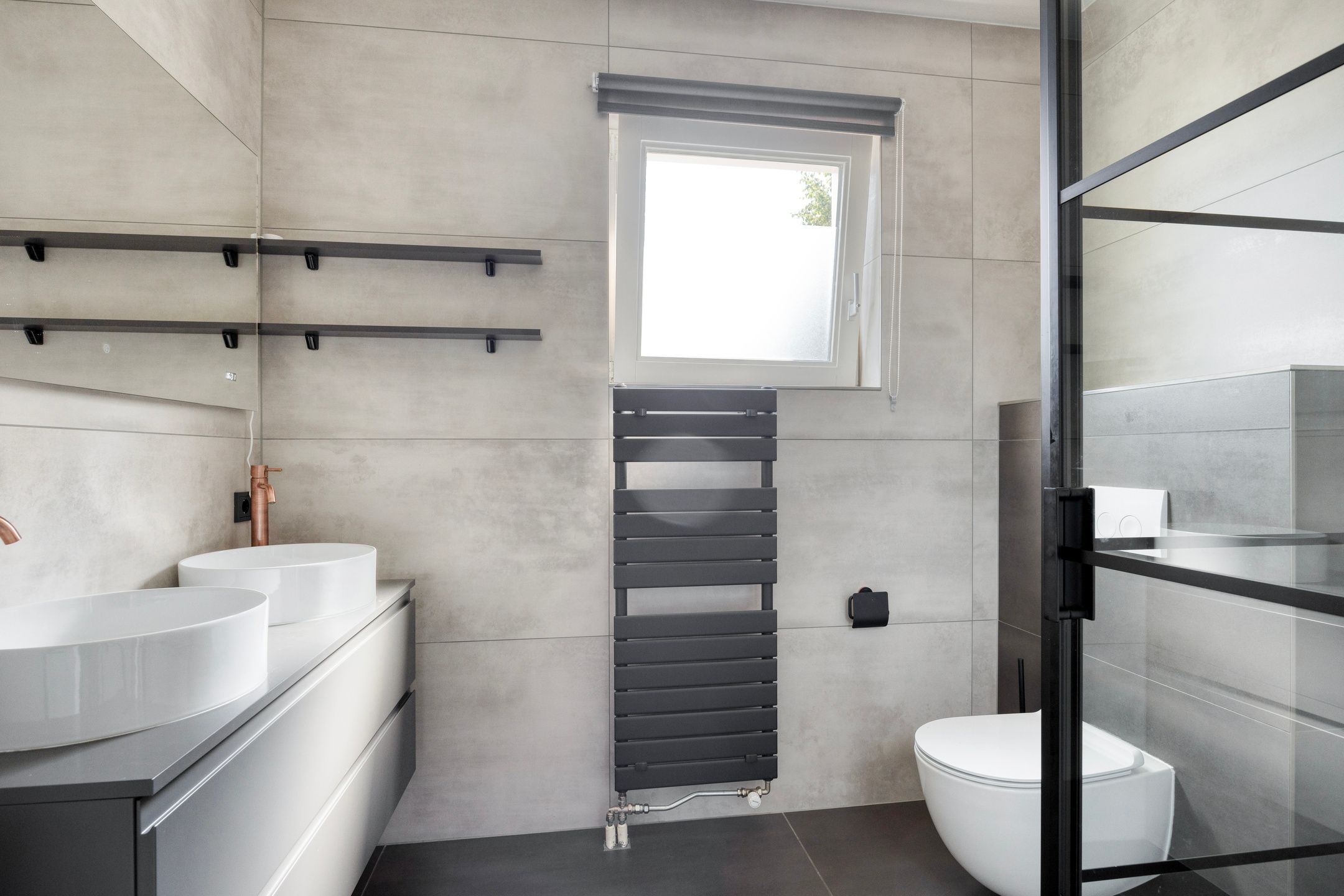 Foto 18 van Directeur Petersstraat 21