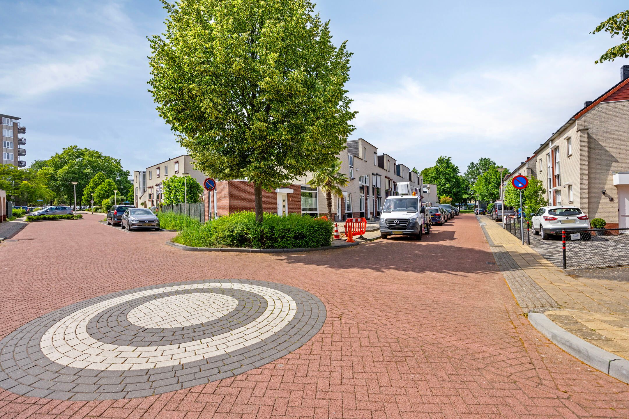 Foto 30 van Directeur Petersstraat 21