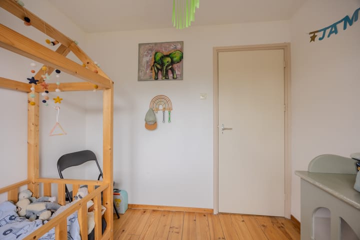 Photo 15 of Directeur Trompstraat 35