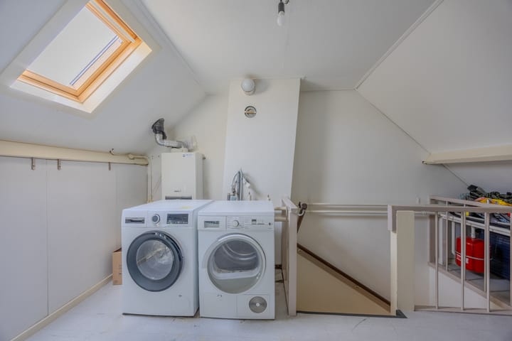 Photo 25 of Directeur Trompstraat 35