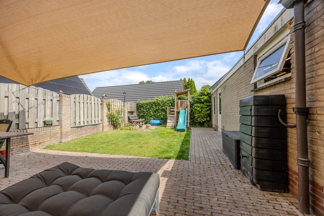 Foto 31 van Directeur Trompstraat 35