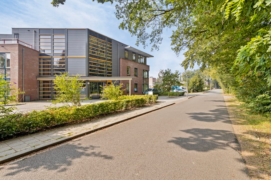 Foto 7 van Burg. Doffegnieslaan 2-F8