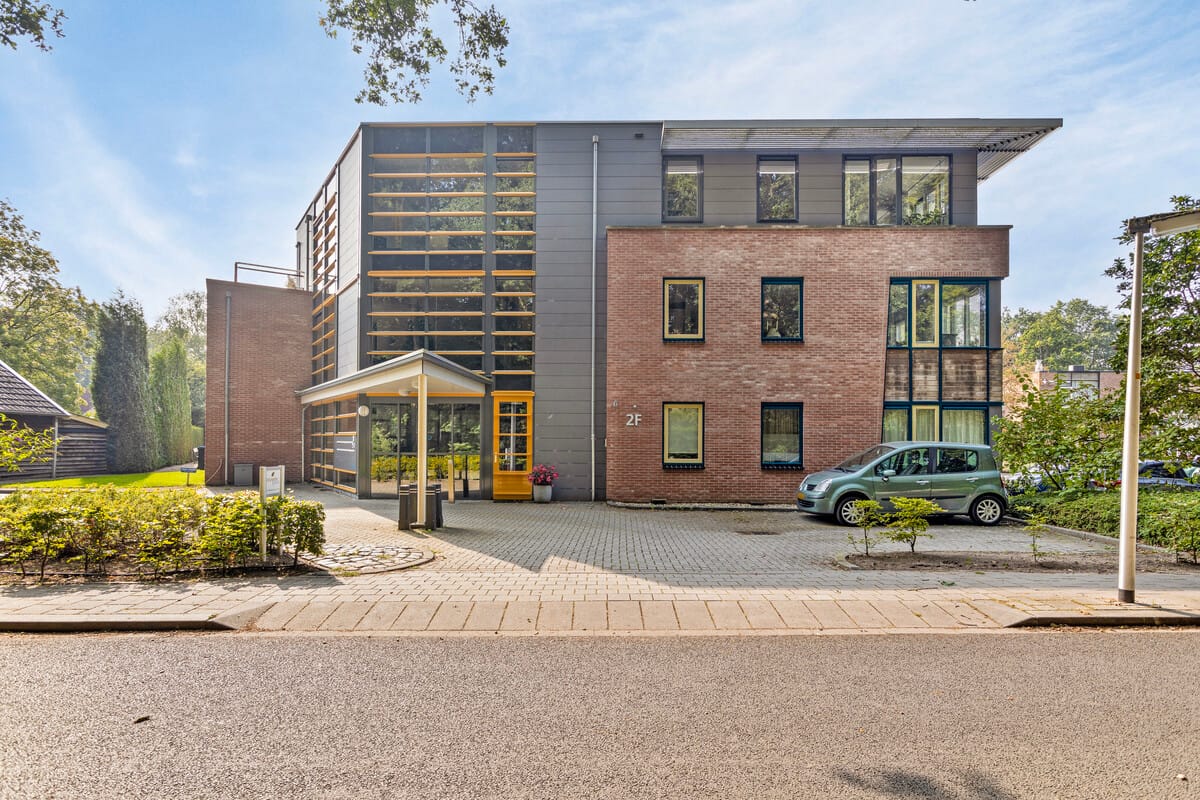 Foto 9 van Burg. Doffegnieslaan 2-F8