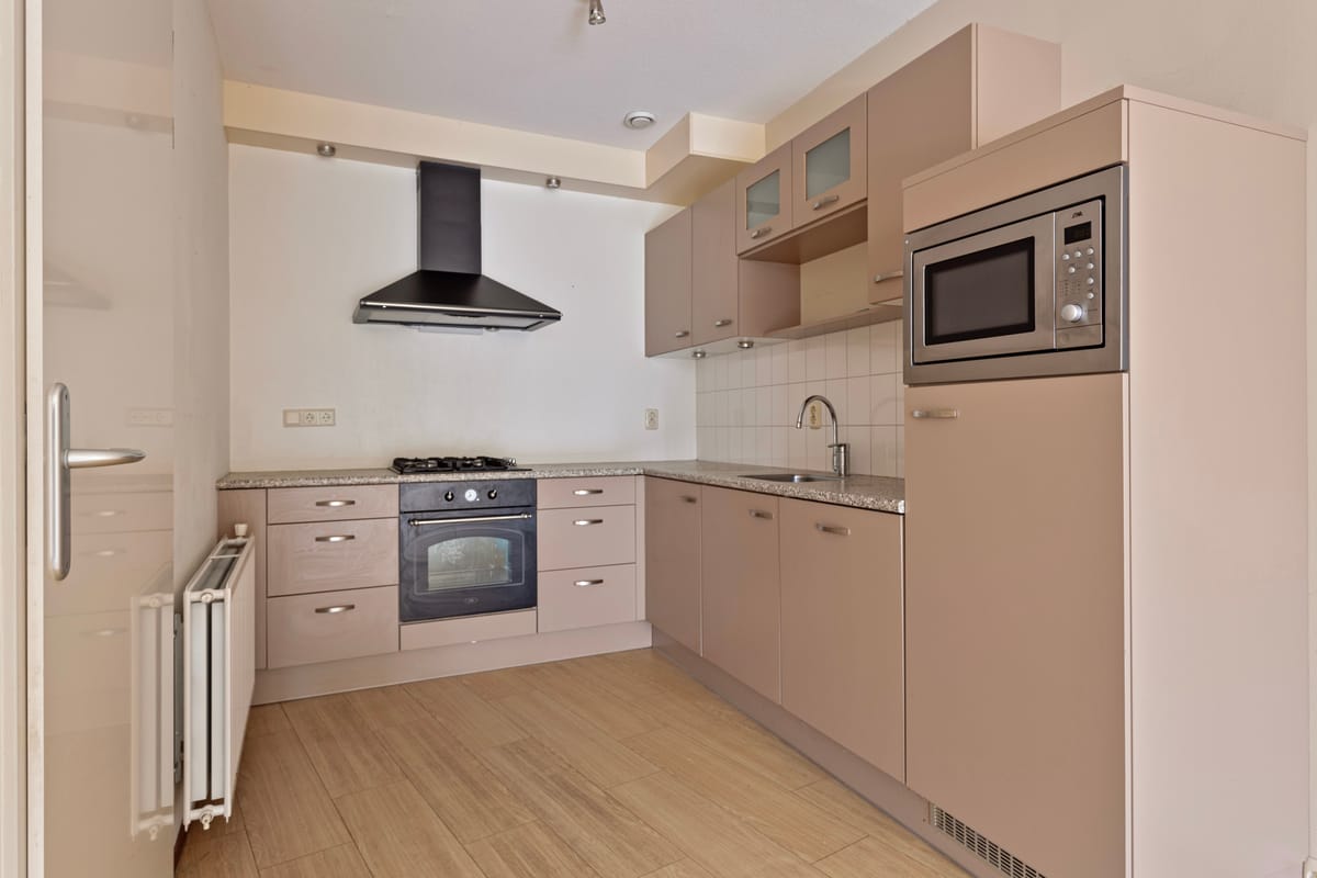 Foto 21 van Burg. Doffegnieslaan 2-F8