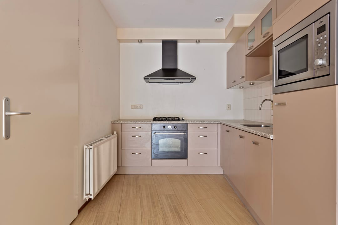 Foto 22 van Burg. Doffegnieslaan 2-F8