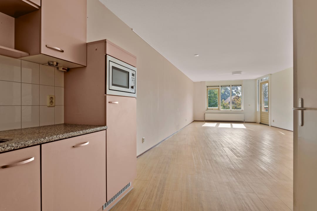 Foto 23 van Burg. Doffegnieslaan 2-F8