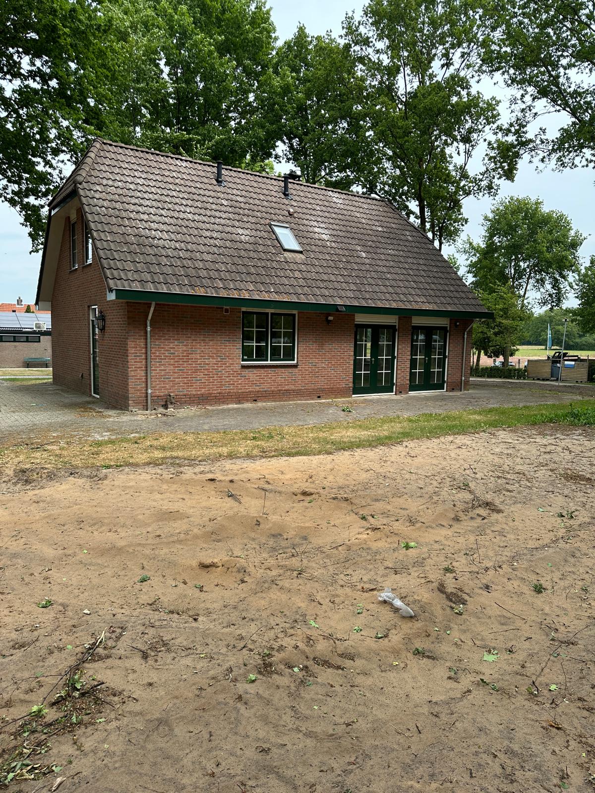 Photo 10 of Arendhorsterweg 3-A