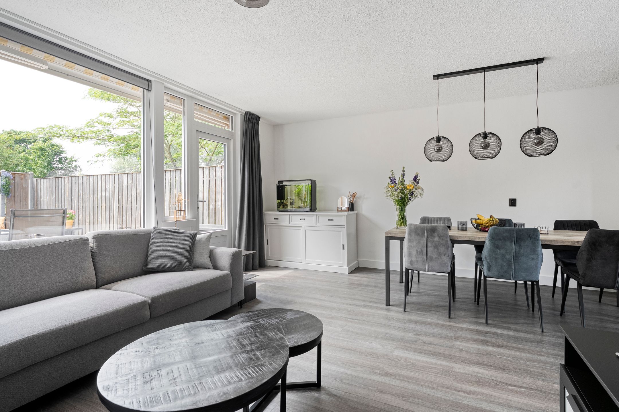 Photo 9 of Van Limburg Stirumware 43