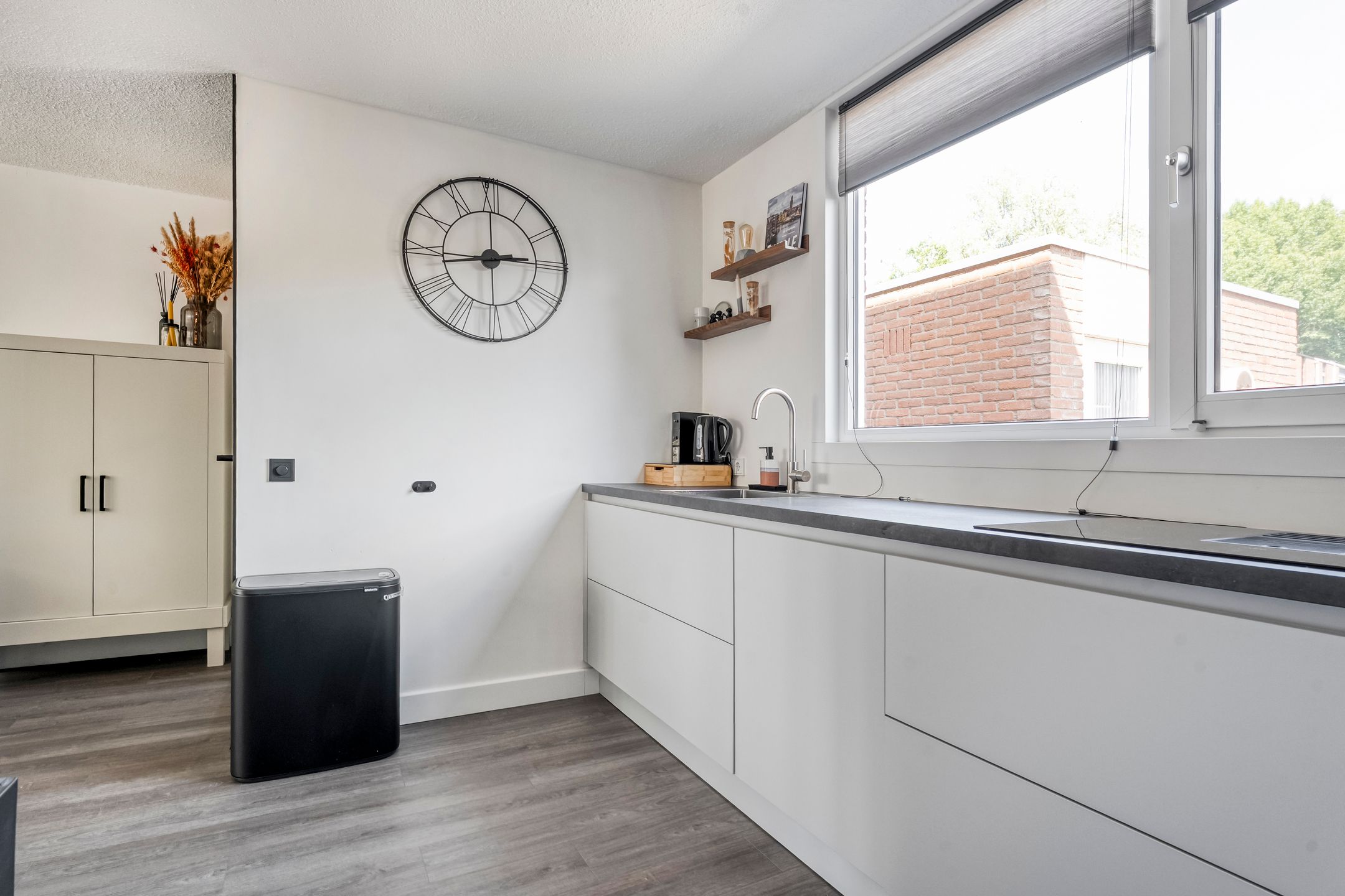 Photo 15 of Van Limburg Stirumware 43