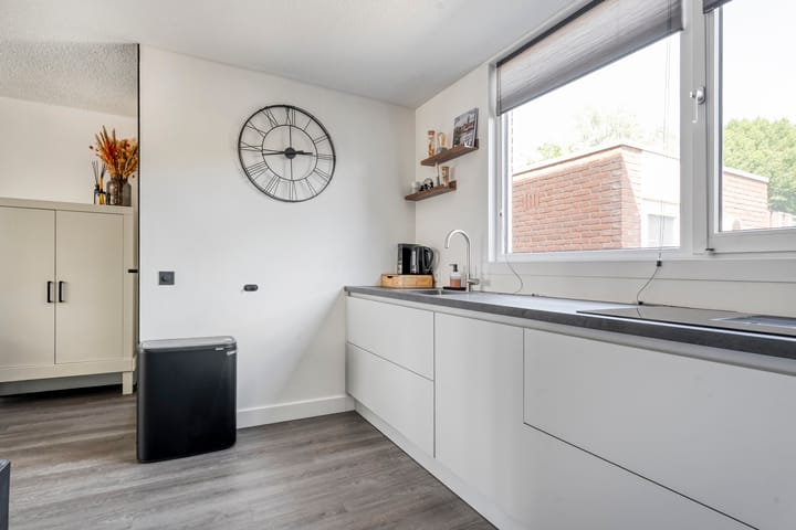 Foto 15 van Van Limburg Stirumware 43