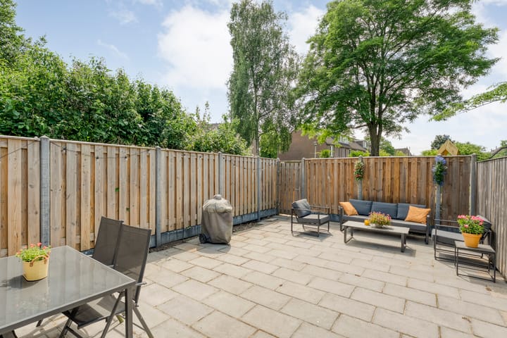 Foto 24 van Van Limburg Stirumware 43