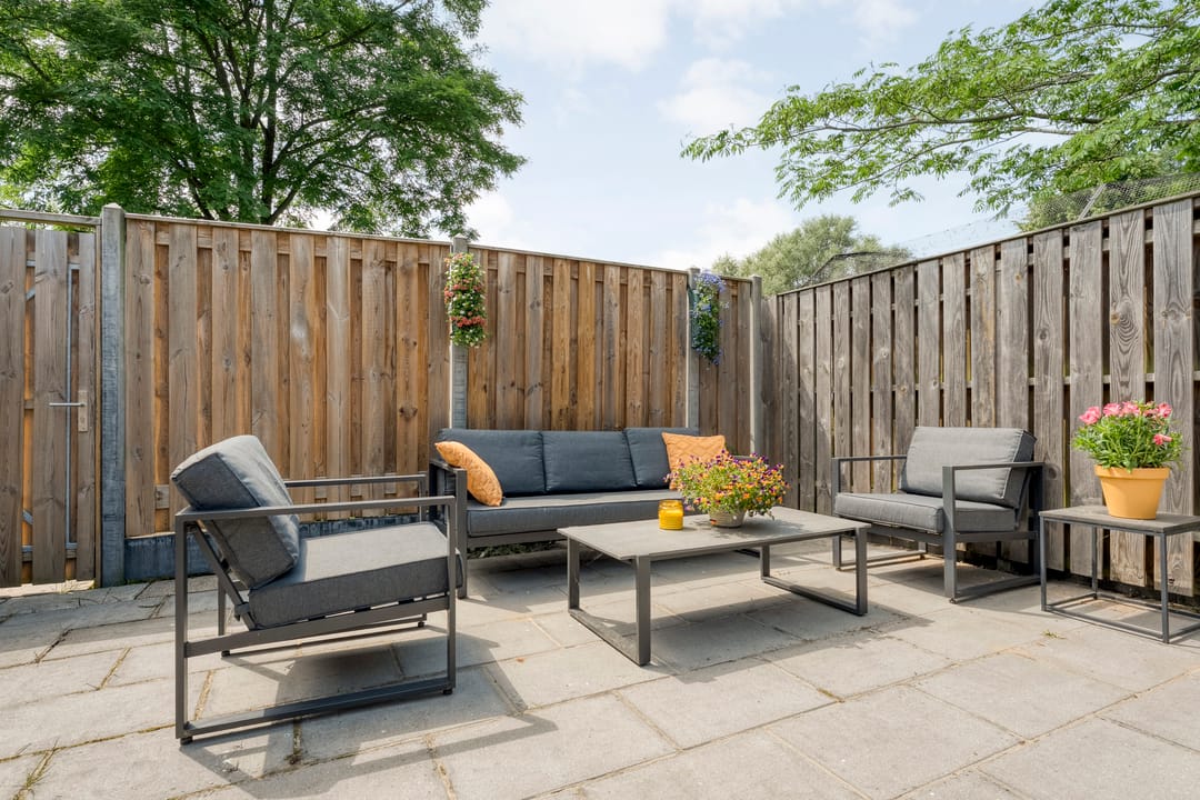 Photo 26 of Van Limburg Stirumware 43