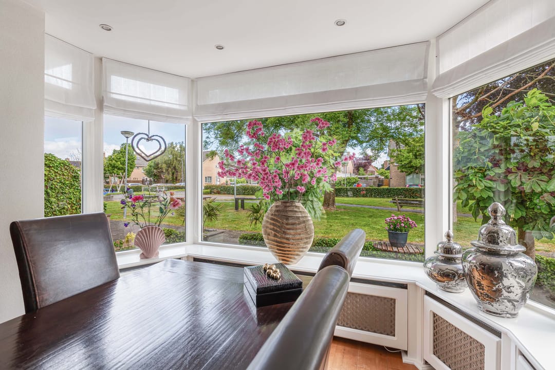 Photo 16 of Oosterweidestraat 39