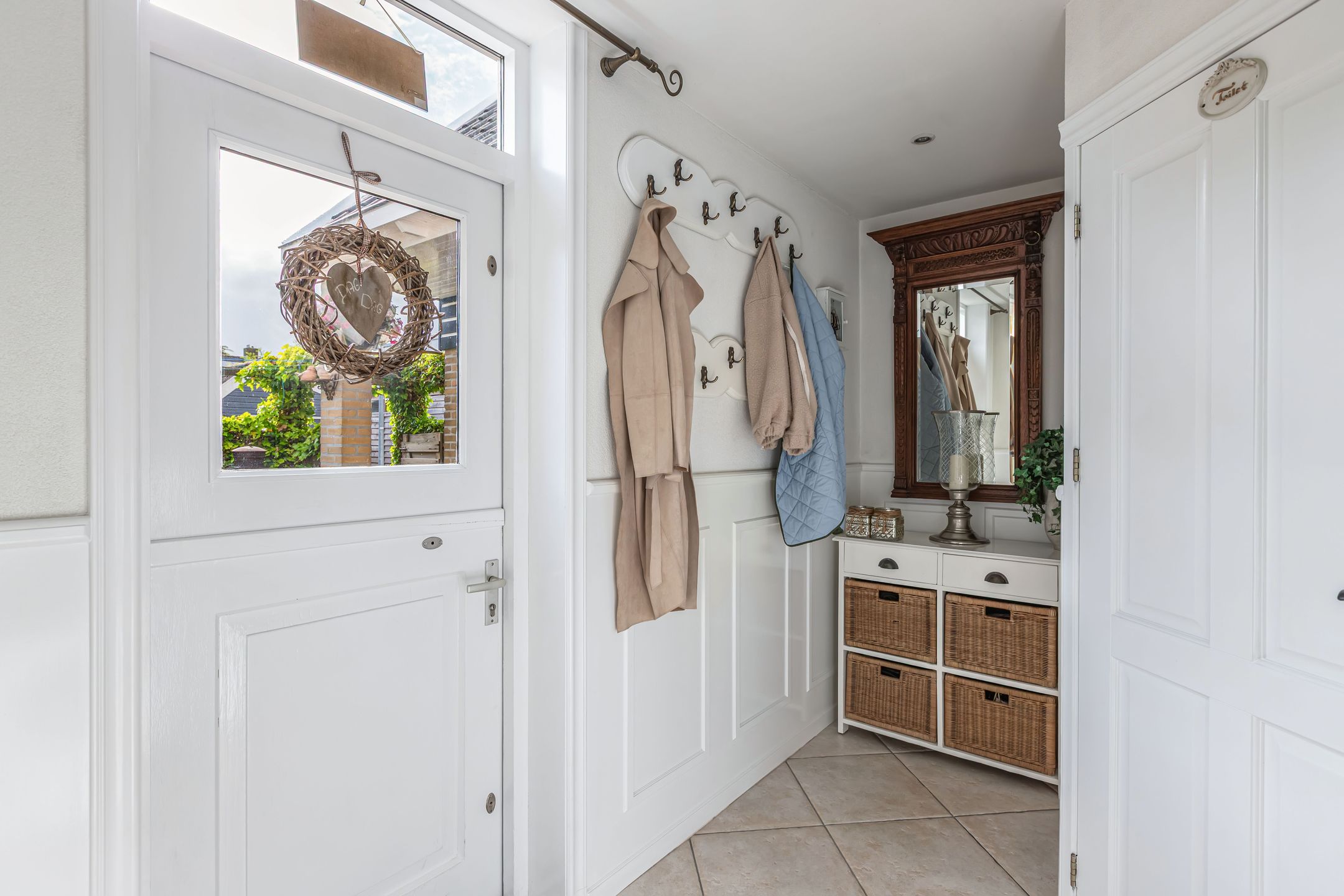 Photo 24 of Oosterweidestraat 39