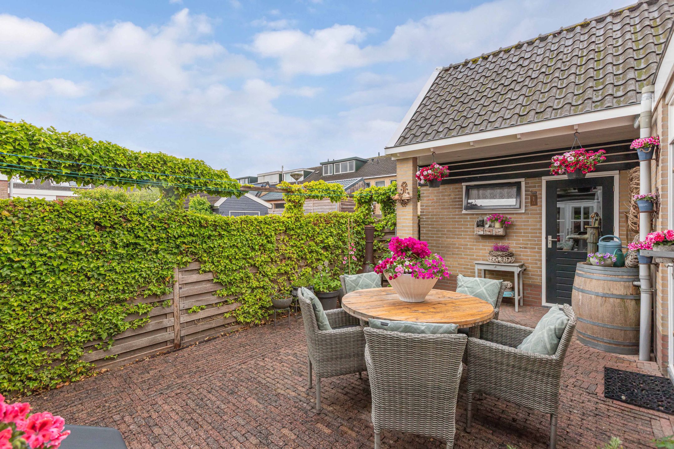 Photo 30 of Oosterweidestraat 39