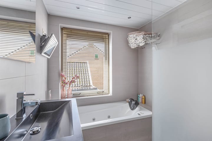 Foto 41 van Oosterweidestraat 39