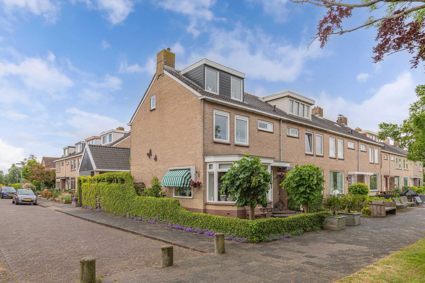 Photo 49 of Oosterweidestraat 39