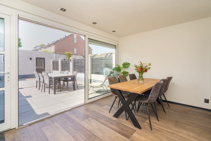 Foto 24 van Kijkduinlaan 44